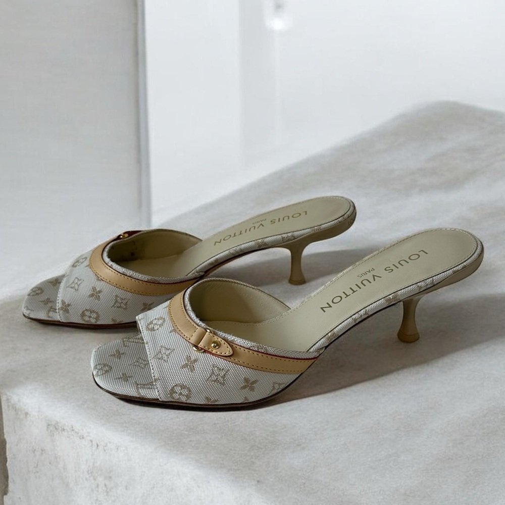 Louis Vuitton Neo Revival Mule - Picture 2 of 5